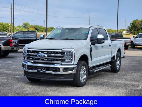 New 2026 Ford F250 Lariat w/ Chrome Package AWD/4WD image 3