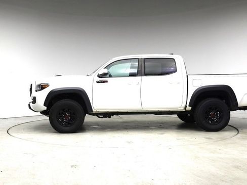 Used 2018 Toyota Tacoma TRD Pro image 12