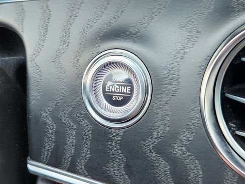 Used 2023 Mercedes-Benz E 350 4MATIC Sedan image 20