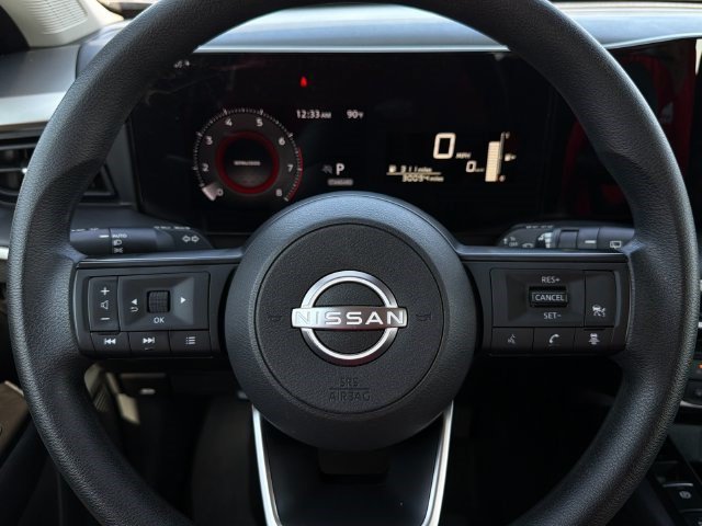 Used 2025 Nissan Kicks S FWD image 23