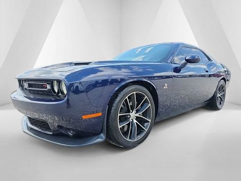 Used 2016 Dodge Challenger R/T Scat Pack image 3