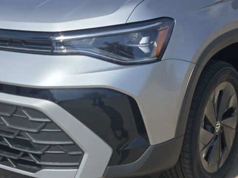 New 2026 Volkswagen Taos S FWD image 6