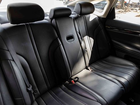 Used 2024 Genesis G80 2.5T image 24