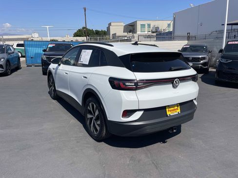Certified 2023 Volkswagen ID.4 Pro RWD image 3