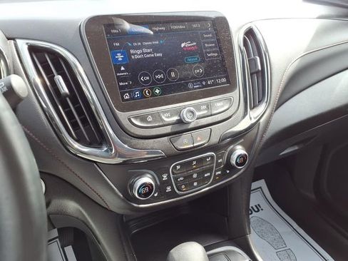 Used 2023 Chevrolet Equinox RS image 9