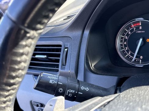 Used 2016 Honda Pilot Touring image 26