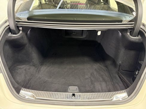 Used 2023 Mercedes-Benz S 500 4MATIC w/ AMG Line image 35