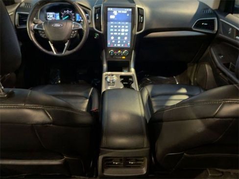 Used 2023 Ford Edge SEL image 26