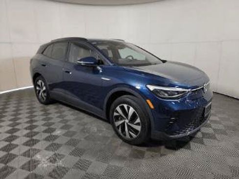Used 2023 Volkswagen ID.4 Pro AWD/4WD image 3
