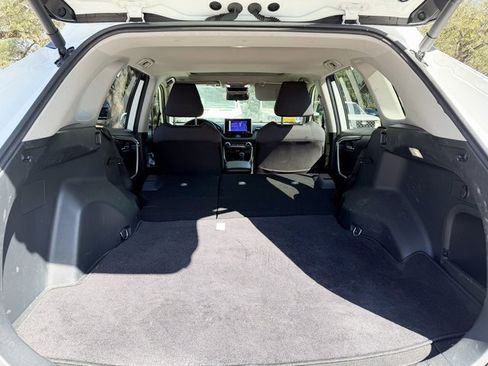 Used 2024 Toyota RAV4 XLE w/ Convenience Package image 13