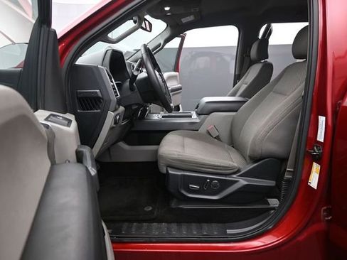 Used 2016 Ford F150 XLT w/ Equipment Group 302A Luxury AWD/4WD image 10