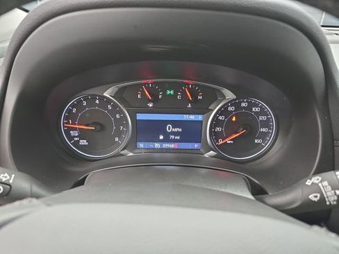 Used 2024 GMC Terrain SLT image 28