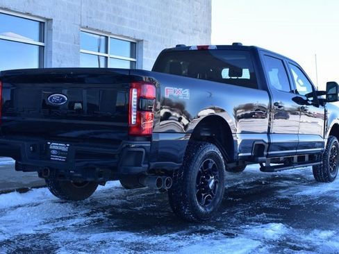 Used 2023 Ford F250 XLT w/ XLT Premium Package image 11