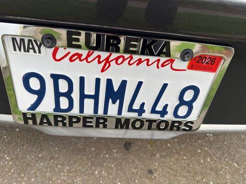 Used 2022 Kia Niro EX image 5