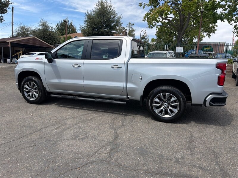 Used 2019 Chevrolet Silverado 1500 RST AWD/4WD image 13