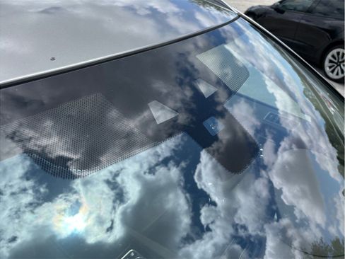 Used 2018 Jaguar F-PACE R-Sport AWD/4WD image 12