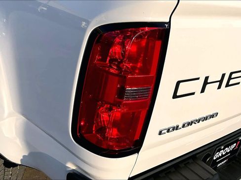 Certified 2022 Chevrolet Colorado LT image 28