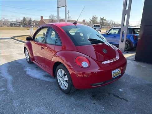 Used 2009 Volkswagen Beetle Coupe image 7