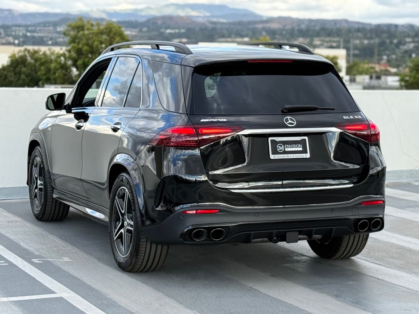 New 2026 Mercedes-Benz GLE 53 AMG 4MATIC image 9