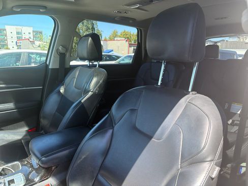 Used 2021 Kia Telluride S AWD/4WD image 5