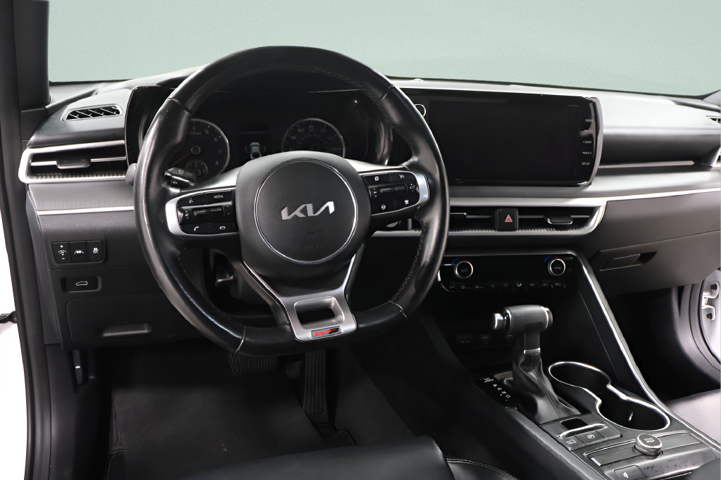 Used 2022 Kia K5 GT-Line w/ GT-Line FWD Premium Package image 7