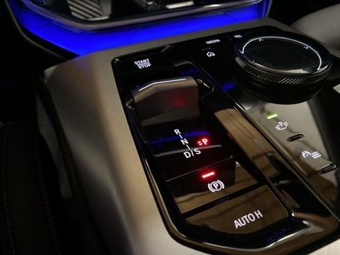 Used 2025 BMW X3 xDrive30i AWD/4WD image 59