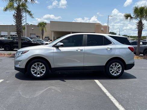 Used 2021 Chevrolet Equinox LT FWD image 18