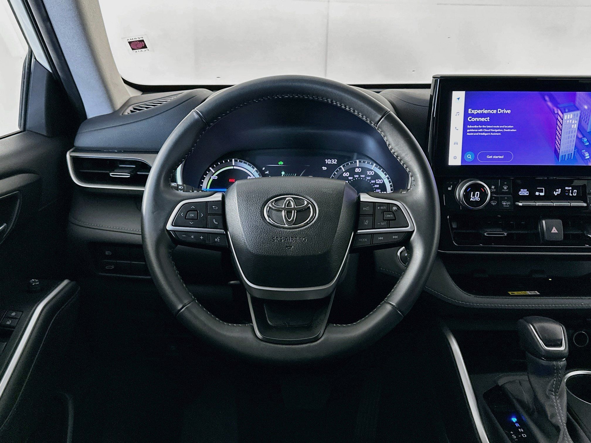 Used 2023 Toyota Highlander XLE AWD/4WD image 18