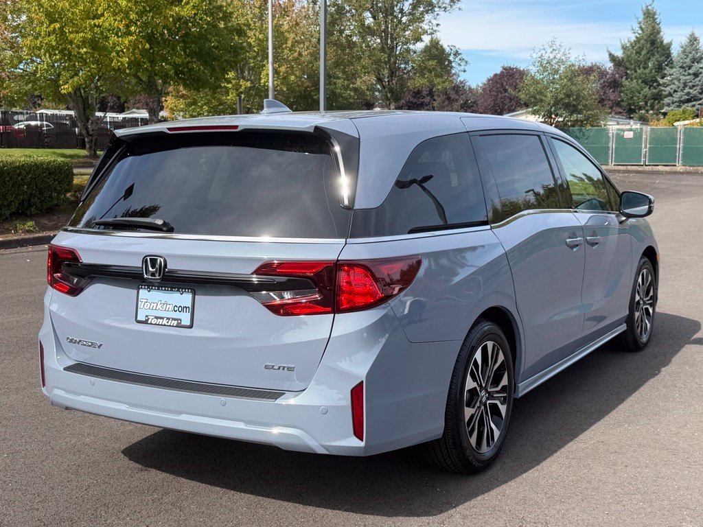 New 2027 Honda Odyssey Elite image 8