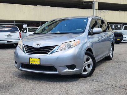 Used 2011 Toyota Sienna LE