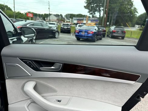 Used 2015 Audi A8 4.0T image 31