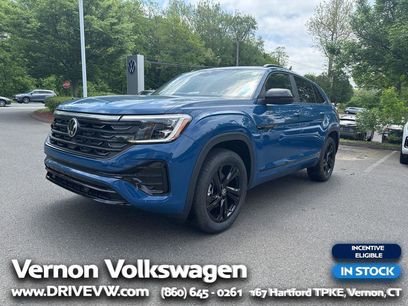 New 2025 Volkswagen Atlas Cross Sport SEL R-Line