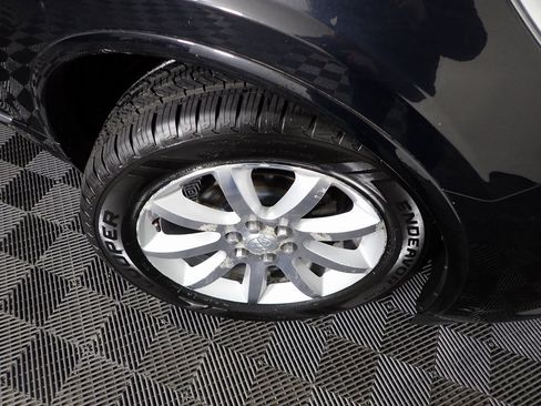 Used 2017 Buick Enclave Premium w/ Experience Buick Package image 38