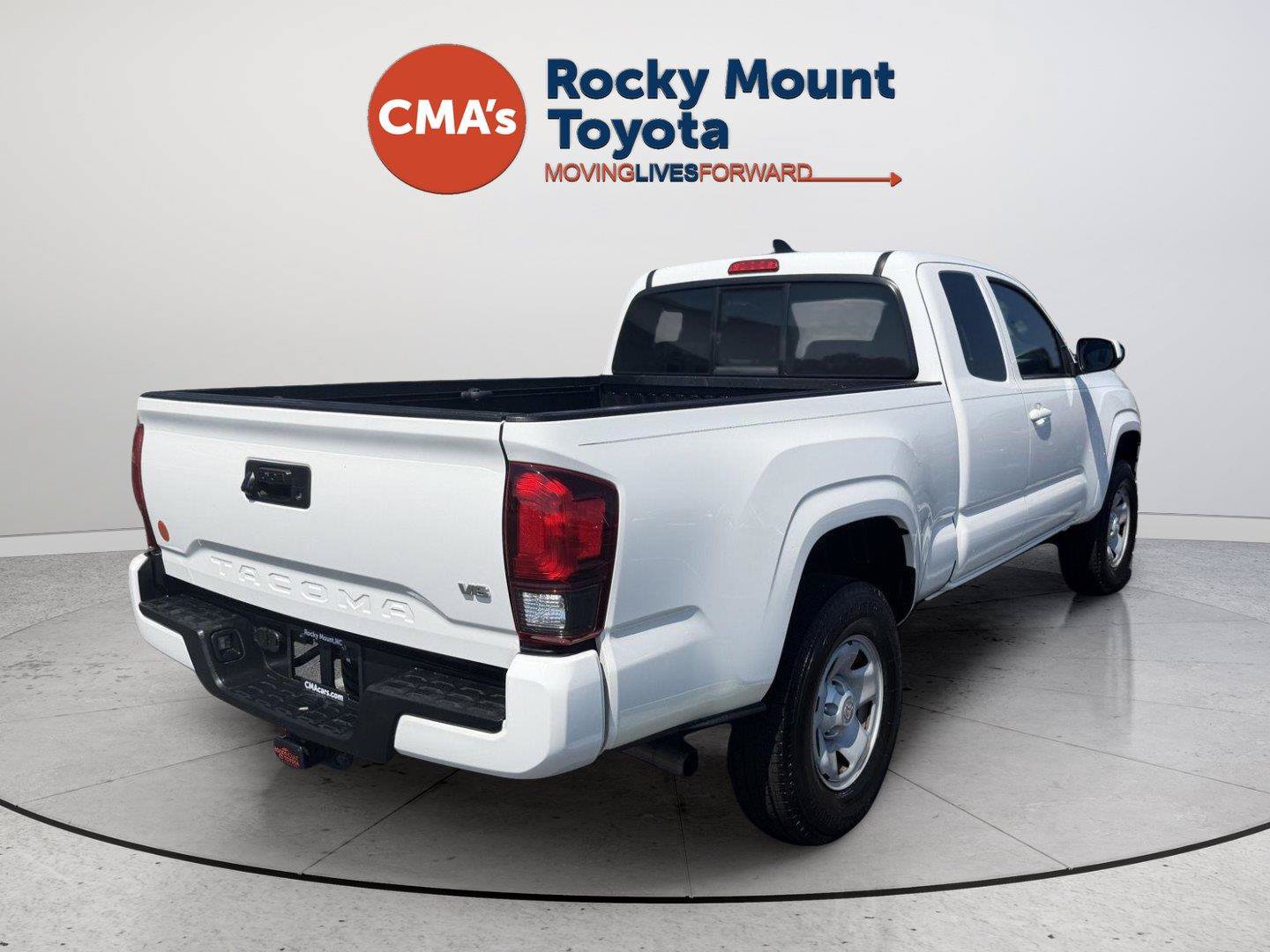 Used 2023 Toyota Tacoma SR RWD image 5
