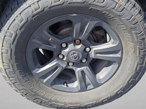 Used 2003 Toyota 4Runner SR5 AWD/4WD image 14