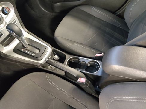 Used 2019 Ford Fiesta SE image 26