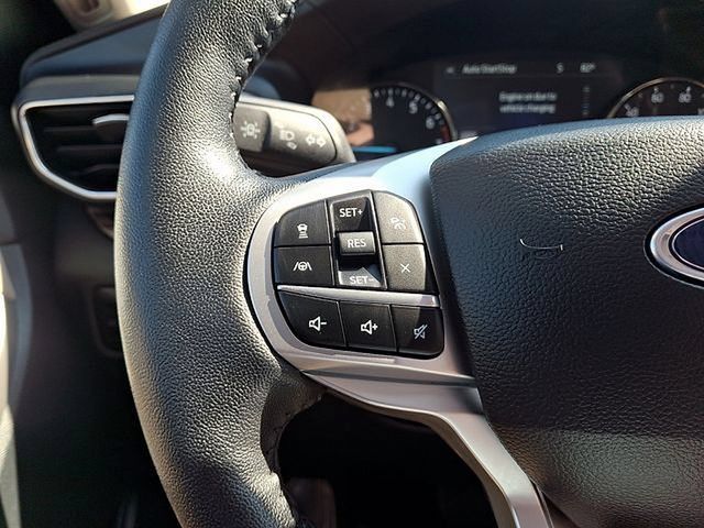 Used 2023 Ford Explorer Limited AWD/4WD image 23