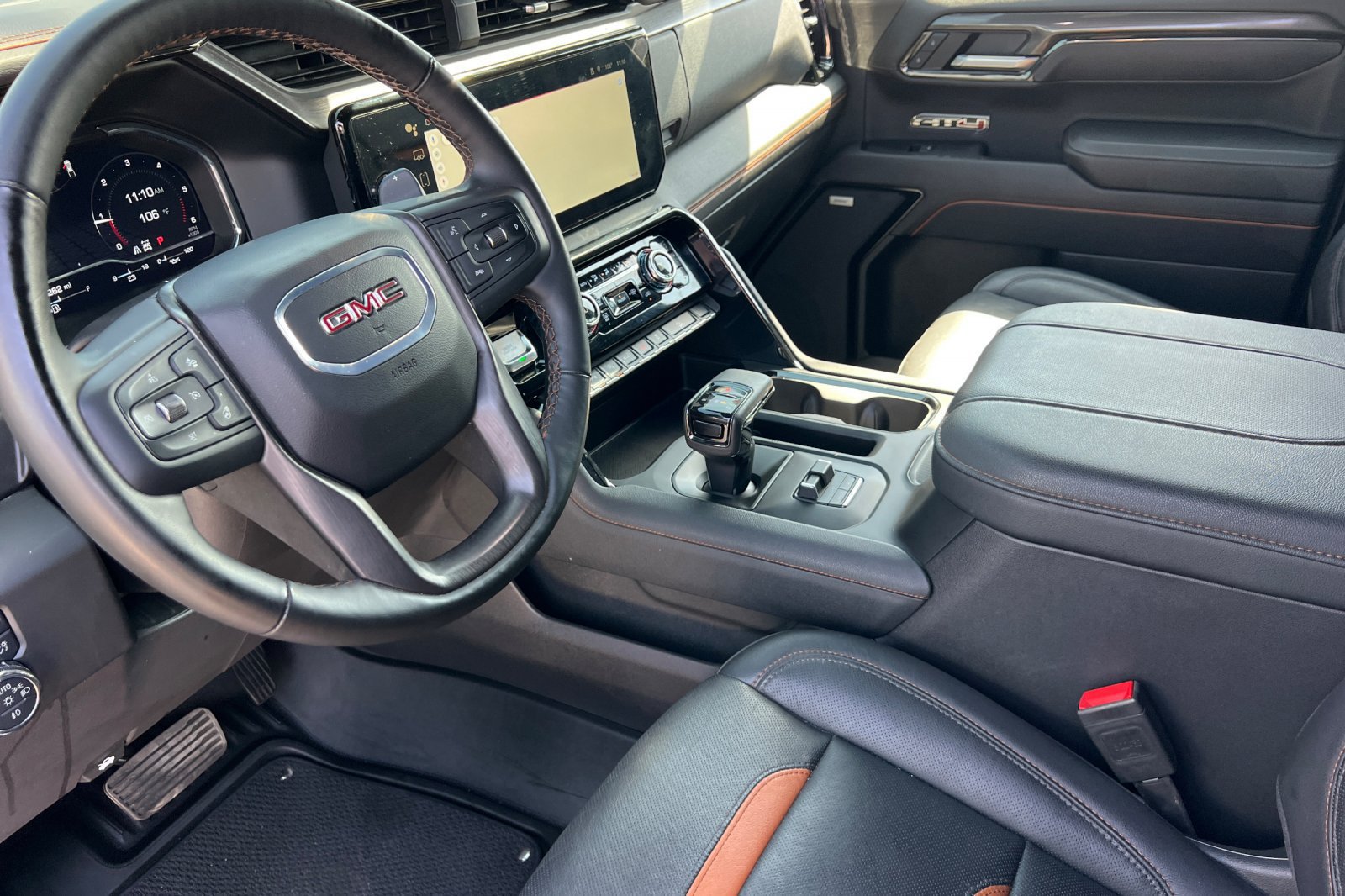 Used 2025 GMC Sierra 1500 AT4 AWD/4WD image 11