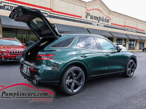 Used 2023 Genesis GV70 2.5T w/ Sport Prestige Package AWD/4WD image 11
