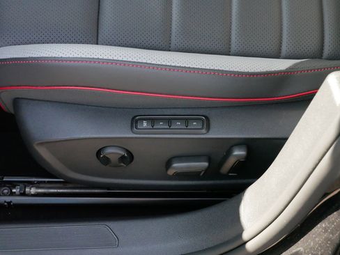 Certified 2023 Volkswagen GTI Autobahn image 20