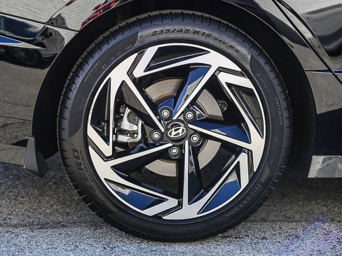 Certified 2024 Hyundai Sonata SEL w/ Convenience Package image 11