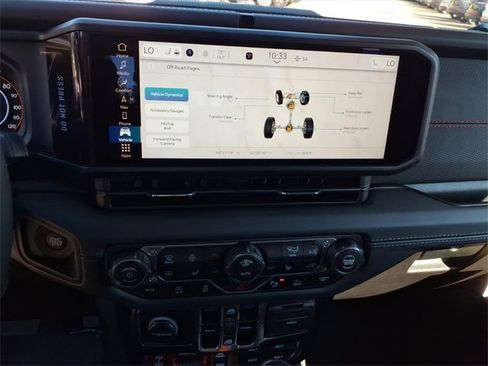 New 2025 Jeep Gladiator Rubicon image 15