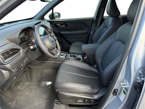 New 2025 Subaru Forester Limited image 9