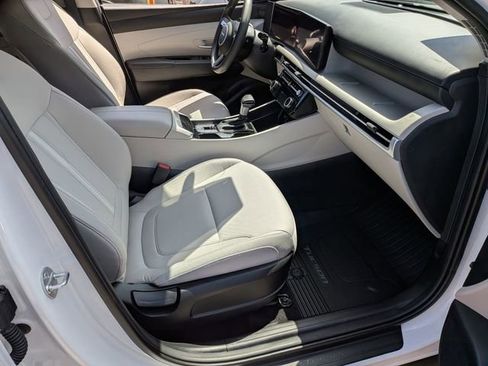 Used 2025 Hyundai Tucson SEL AWD/4WD image 35