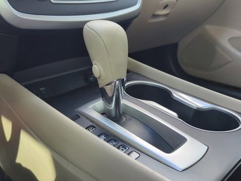 Used 2017 Nissan Altima 2.5 SV image 12