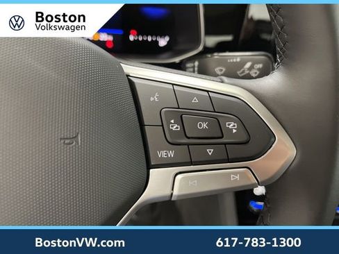 New 2026 Volkswagen Jetta SE FWD image 17