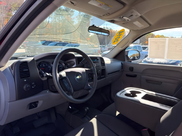 Used 2014 Chevrolet Silverado 2500 W/T w/ Snow Plow Prep Package AWD/4WD image 15