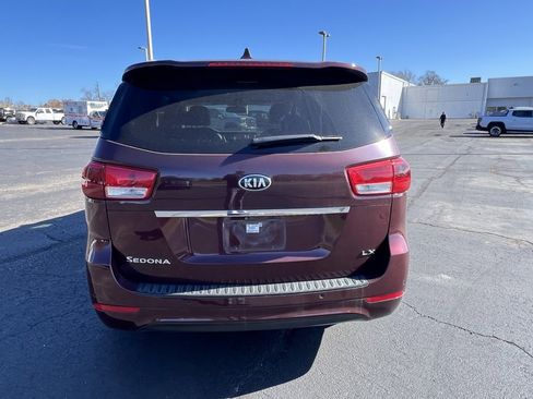 Used 2016 Kia Sedona LX w/ Option Group 020 image 6