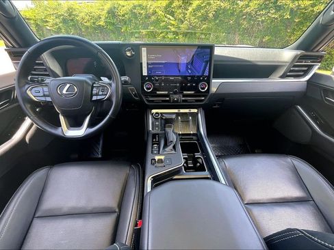 Used 2025 Lexus GX 550 w/ Accessory Package (Z1) AWD/4WD image 21