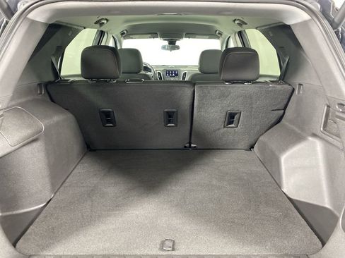 Used 2023 Chevrolet Equinox LT image 27